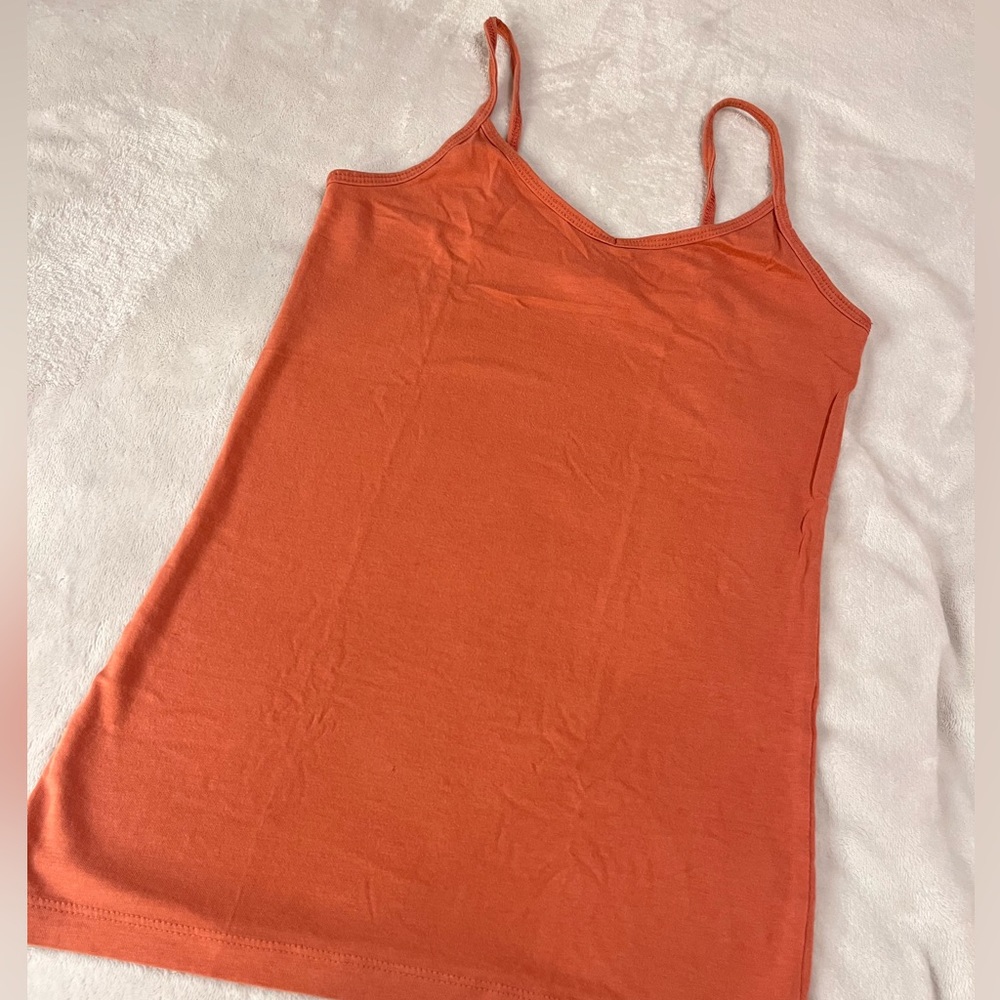 Forever 21 v neck tank top